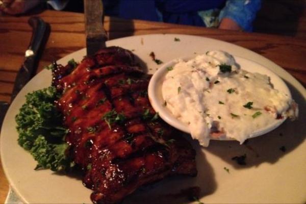 DeckHouseCBNC's tweet photo. Happy Wednesday! We have bottles of wine 1/2 price tonight and BBQ ribs special also. Full rack of ribs $12.99! http://t.co/HJ2zjkLDmz