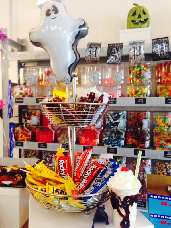 ClearySisters's tweet photo. HAPPY PSAT Testing Day!  Take 25% off your ice cream creation to celebrate your minimum day! http://t.co/YswYNCH6Wz