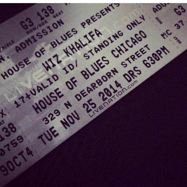 belovedstar1983's tweet photo. @wizkhalifa I can't freakin wait...#everythingtaylor #tgod #blacchollywood #blacchollywoodsecrettour http://t.co/d41lClbvrk