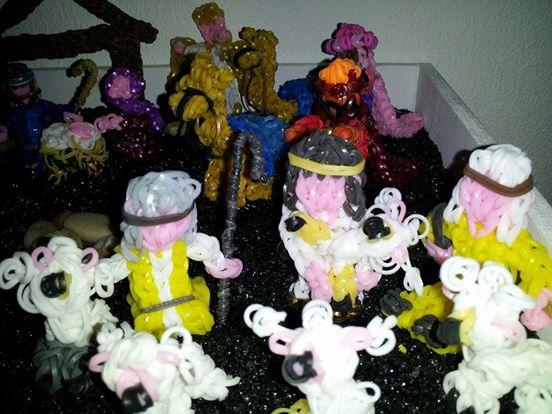 Loomania_NL's tweet photo. I'm proud! #finished #nativity #loombands http://t.co/gNqWDdgn6W