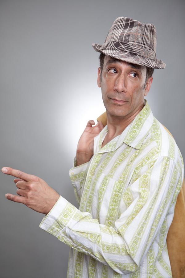 smallpartsshow's tweet photo. 2night is the night!!!! @smallpartsshow returns 2 Hollywood's #LoungeTheater at 8pm. http://t.co/16maWyif0b http://t.co/lep8NhRW0B