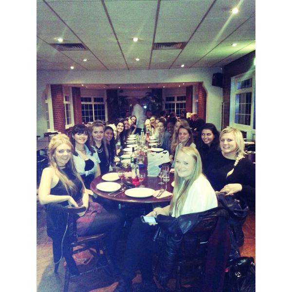 LUUDNC's tweet photo. Did someone say curry night? #dev4lyf #fuuuudddd http://t.co/iYIcfaO83U