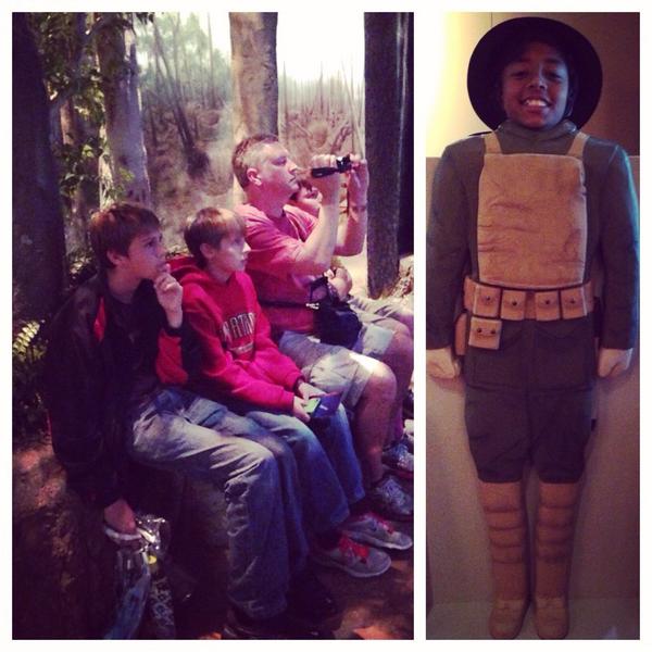 RicheyMommyOf3's tweet photo. Lots-o-learning for 7th graders at @MarineMuseum before heading home. ๐บ๐ธโค๏ธ๐บ๐ธ #gacjh #7DC2014 #overnitebusridelooming http://t.co/pb3NlSSAZP
