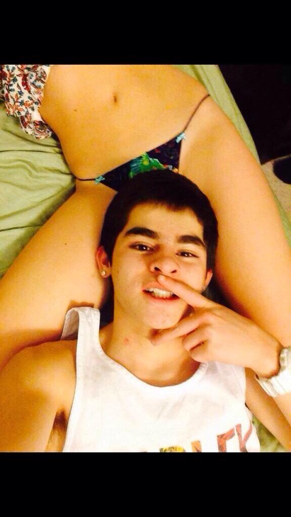 kelbas_'s tweet image. .@NotKapanen this isn't you faggot