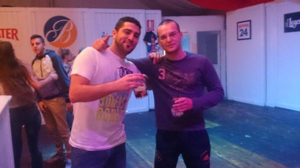 victorpm89's tweet photo. Con  @manueltuninpdv  d xanveo X la feria!! http://t.co/73UEsKaark