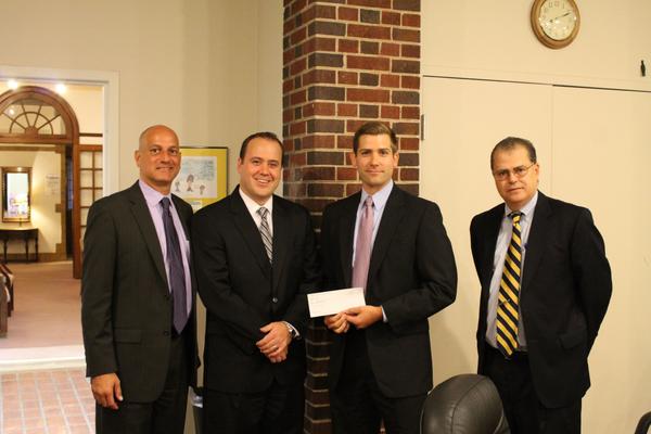ChildrensHomeIL's tweet photo. Many thanks to @Chase! Local VPs Ryan Miller and Jason Gedraitis dropped off a $15K check Tuesday for local programs. http://t.co/chSkD3dLyf