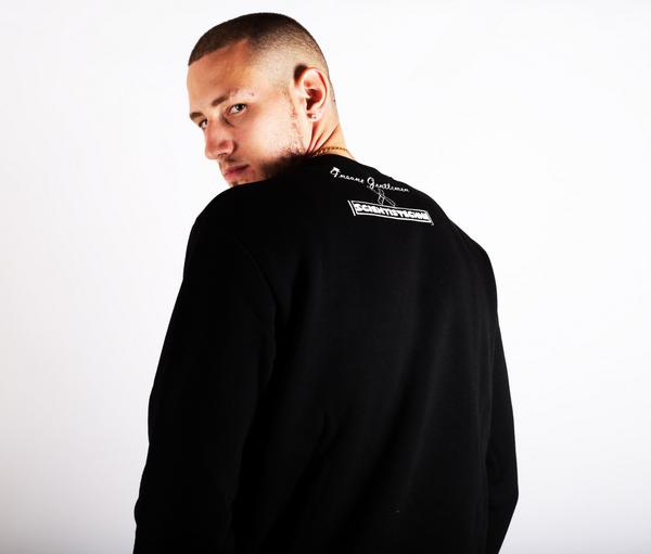 InsaneGentlemen's tweet photo. Season 2  #InsaneGentlemen X #Scientistechni Jumper #Competition #Win Just #RT &amp; #Follow To Be Entered #IGSeason2 http://t.co/4u2siciMRZ