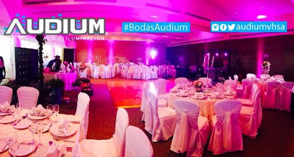 ElChokisimo's tweet photo. | AUDIO | ILUMINACION | PISTA DE LED |
Prol. Paseo Usumacinta #1160 Local 6
Plaza Centurion
WaA: 9931968352 #Audium http://t.co/dWqUeBbJua