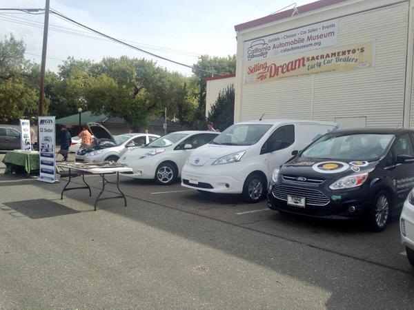 CleanCitiesNCal's tweet photo. We have tons of great electric vehicles and outdoor vendors... Come check it out! #cleancitiessac http://t.co/zLBgm5Ma5g