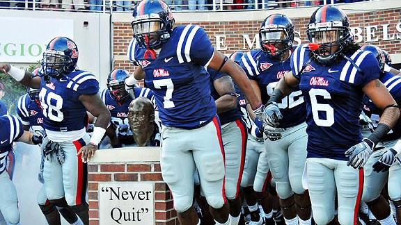 Volunteers_Logo's tweet photo. RT for Tennessee
FAV for Ole Miss http://t.co/ll0N8bYjpb
