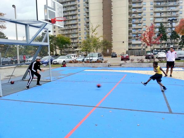 Guess who's in net today? <a href="/dwaynederosario/">DERO</a> <a href="/StorefrontKGO/">The Storefront</a> <a href="/MLSEFoundation/">MLSE Foundation</a> #DeRovelopment