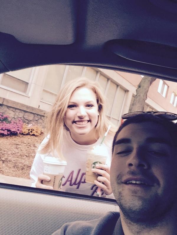 Dbess26's tweet photo. #KOHweek2014 #TakeASelPhi #LambdaChiAlpha @AlphaPhiWMU http://t.co/S42d5JKndx