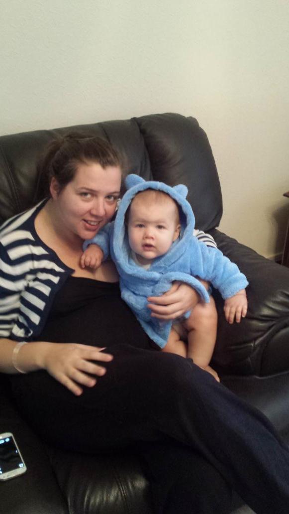 mat1burrows's tweet photo. #100happydays day! - 3
My wonderful family..  They might feature a lot over the next 97 days http://t.co/lLrFBUJOQJ