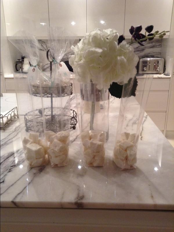 marshalamode's tweet image. Vanilla marshmallows #fatfree #glutenfree #diaryfree #preservativefree basically #guiltfree treat @CeliacAwareness