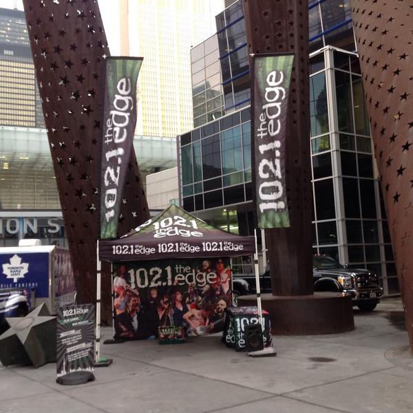 the_edge's tweet photo. Winter is coming. So come and win an Edge toque to keep your head warm here at the ACC! #BastilleTO http://t.co/Cw0H6dKs42