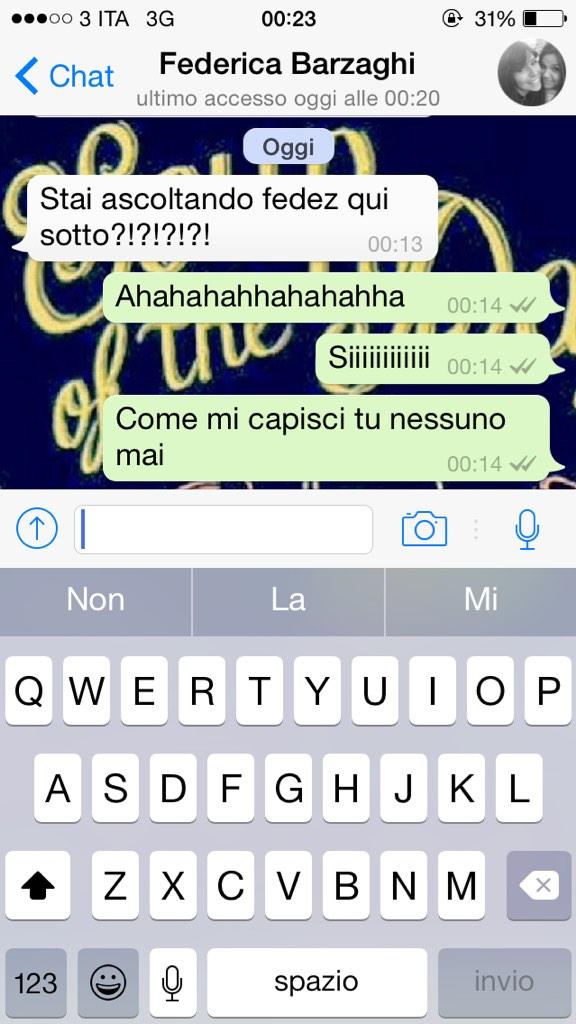 BeaBarza's tweet photo. Ecco.
Quando le parole non servono.
Lei capisce.
#goodnight @fedebarzaghi ❤️ http://t.co/NEVBcYcHYv
