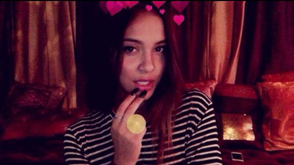 Hello I'm Stella and there's nothing very special about me if you have a question about me just ask x