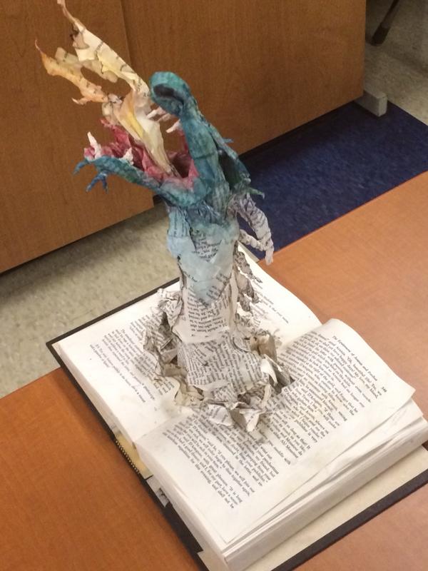 BEHS_SDE's tweet photo. A student's creation! A great tribute to art and English. So talented! #BEcreativity http://t.co/PK8iSJeNwV