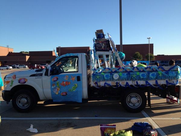 CoppellNAHS's tweet photo. Look for us in the homecoming parade. http://t.co/pFQW9UJoaJ