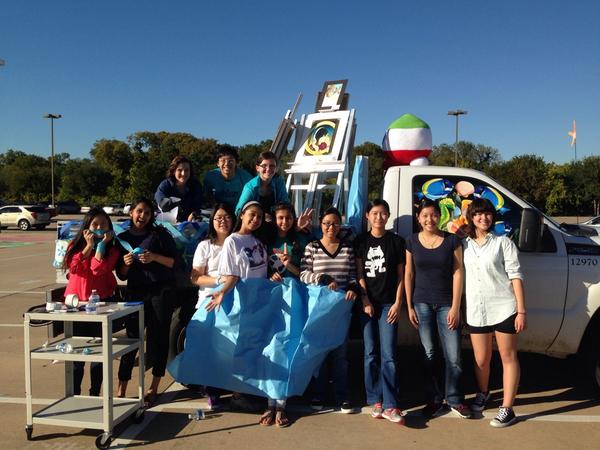CoppellNAHS's tweet photo. Look for us in the homecoming parade. http://t.co/pFQW9UJoaJ