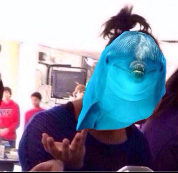 _Teen_Code_'s tweet image. When your parents try to raise you like a Dolphin and not a human #PSAT