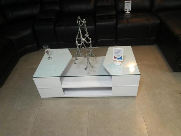 josepinale's tweet photo. Aprovecha el viernes negro el 31/10/2014 todos los muebles nuestros hasta un 50% 60% y hasta un 70% waooooo http://t.co/cIADklV965