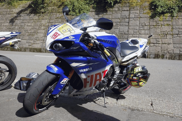 Misa1000RR tweet picture