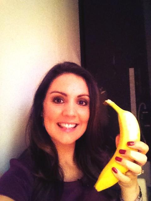 Lauratobin1's tweet photo. Thanks for my banana @mrdanielr #forecastingfuel http://t.co/6VynL38yUr