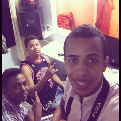 ElLanceC's tweet photo. #Business #music @HunterStudios1 @Djjosesmalbach @El_JArtsOficial http://t.co/NEsWQkCXSo