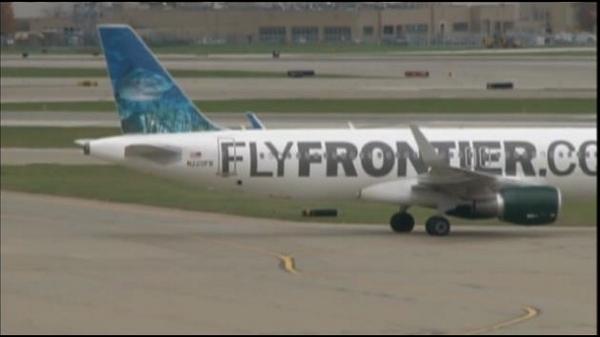 wsvn's tweet photo. Plane carrying Ebola patient landed in South Florida. http://t.co/VoKN29OnAB Mobile: http://t.co/o4ldk6hHw5 http://t.co/ZOsi4cds6D