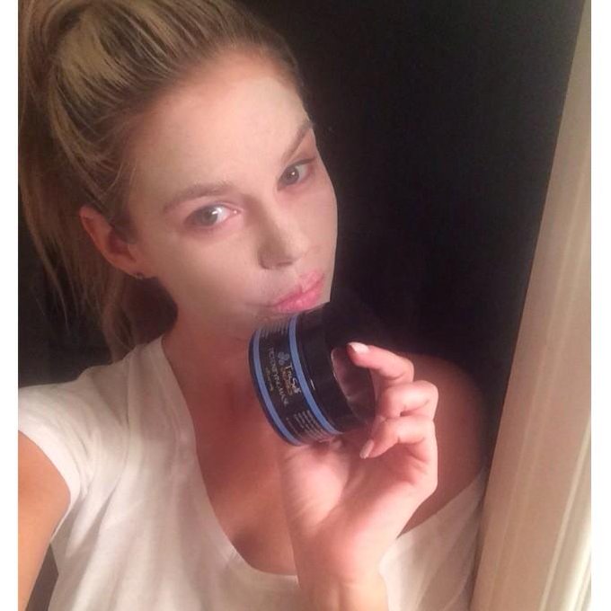 You need to try the new Clear Skin Kit!!! It brightens skin and shrinks pores! @truselforganics! #loveyourself<a href="/tag/loveyourself"class="tags"><span>#loveyourself</span></a>