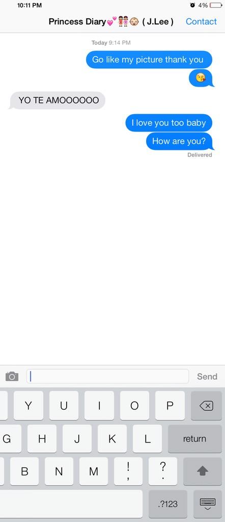 jamieeskisses's tweet image. “@kiss_chinaaa: She loves me💖 @jamleeflo http://t.co/DINg4dYGEN” DUH #favvvvv👑👯