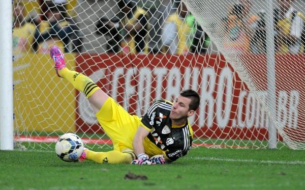 NaldoCRF's tweet photo. GIGANTE!!!!!! MERECE UM RT??? http://t.co/VbTaXIYe3k