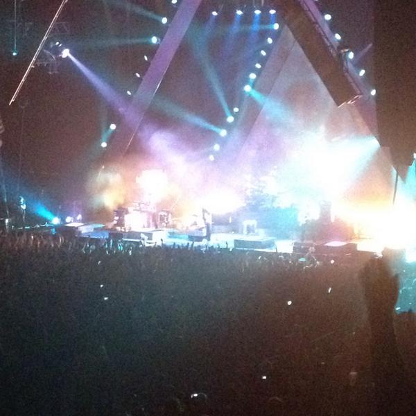 nicole_lapp's tweet photo. @bastilledan absolutely killed it tonight #bestconcertever #bastilleto @AbbyOkum77 http://t.co/arkcMSrq7l