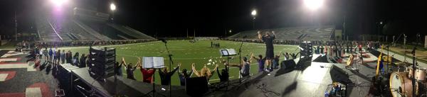 mycrosscity's tweet photo. Fields of Faith on Pennington Field! So proud of these students standing up for their faith. #fof14 @FOFPENN #fof http://t.co/wfKyEv45sk