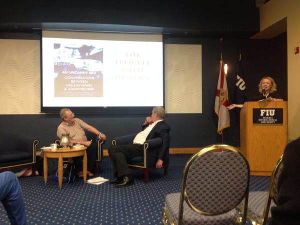 John Suarez ن tweet media