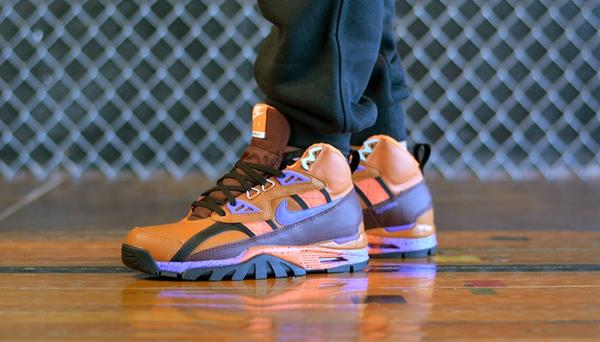 nike air trainer sc sneakerboot