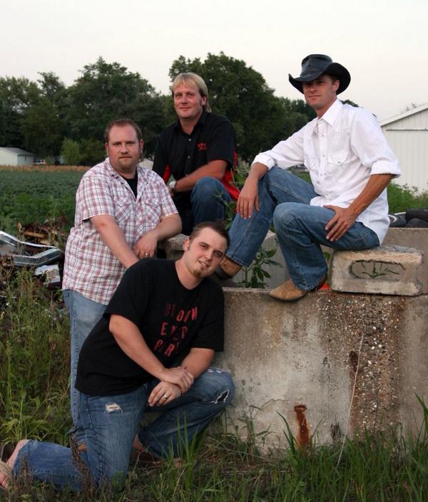 Returning in 2015 on Saturday will be Madd Hoss Jackson opening for headliner &amp; playing in the pavilion from 9-1.