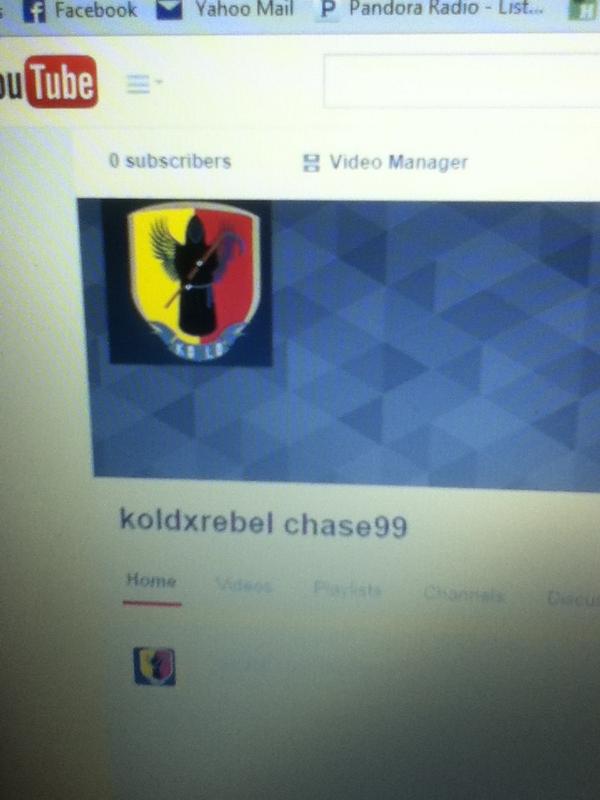 chrishoffmann12's tweet image. Yo if u guys don't mind subbing to me ik there are no videos they will be up soon thanks