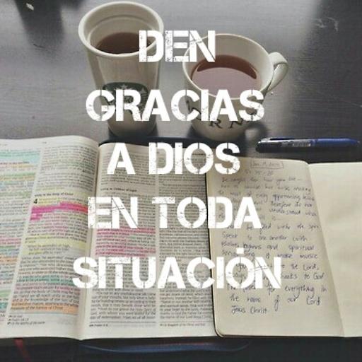 PalabraDeBien's tweet photo. Den gracias a Dios en toda situación. http://t.co/32uASBLyCF