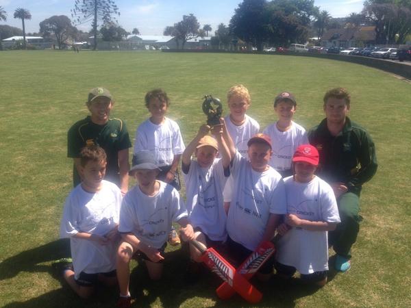 NZCPA's tweet photo. Taradale Titans- championship winners. Ben Smith and Dane Cleaver #givingback @DaneCleaver @CDStags http://t.co/IIZctcCx2k