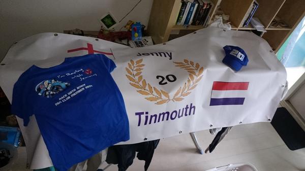 LuitTinke's tweet photo. Got my @JennyTinmouth @TeamTWRacing gear ready for @OfficialBSB #ShowDownFinal @Brands_Hatch #cantwait http://t.co/W7p5zjKTGa
