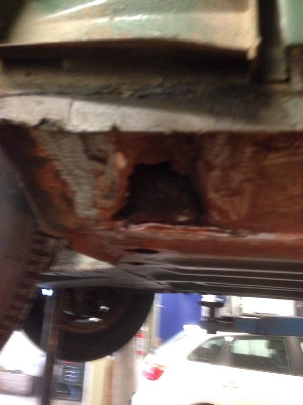 robbrans's tweet image. Wij zijn er Ook voor laswerk aan uw old timers