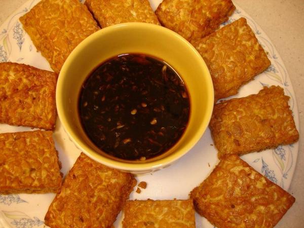 WhatsUpJohor's tweet image. Tempe &amp;amp; Sambal Kicap memang tak boleh dipisahkan !