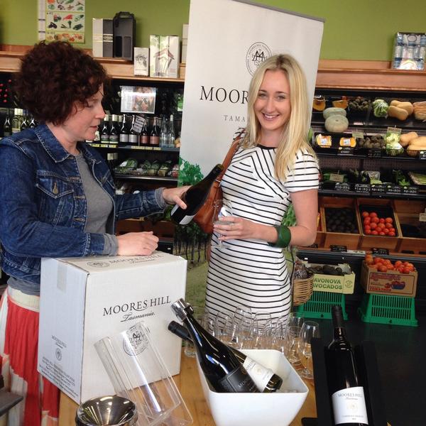 DaviesLst's tweet photo. Wine tasting @mooreshillwine today. @syconsulting loving the sparkling. #winetasting @TVWR #Launceston http://t.co/mNqbBq1qpa