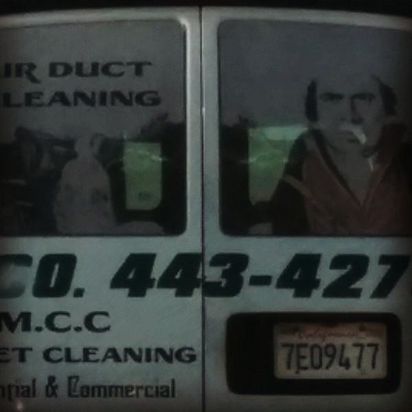 LemonHeavenSD's tweet photo. This guy will clean your air ducts and carpets, but he won't be happy about it. #funny #wtf #whytheface http://t.co/ttYl97fFgT
