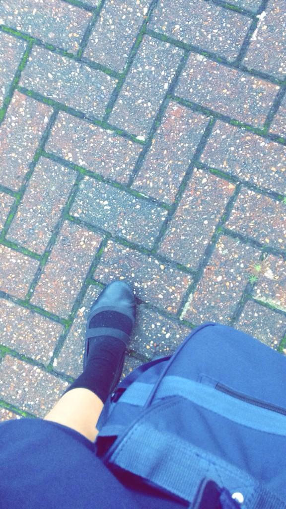 KathieG06's tweet image. Otw to school 🇬🇧 #halfday #3lessons