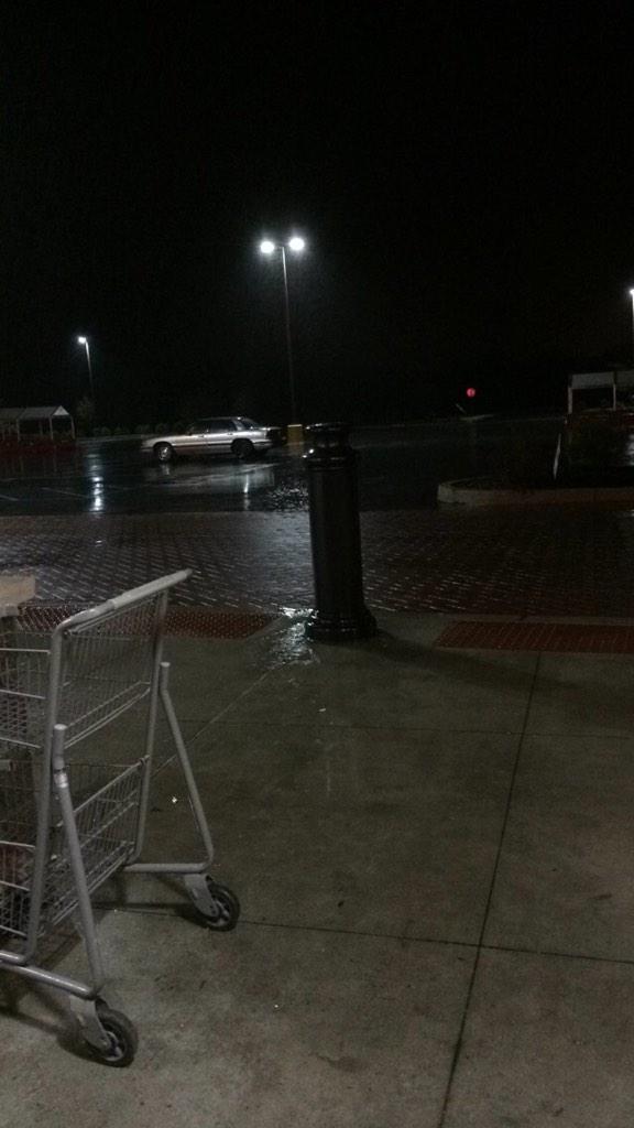 Teddy_Alan_'s tweet photo. @DaithiDeNogla Take your weather back, damn it. http://t.co/iAY4oVj5m6