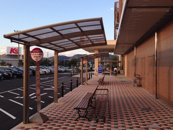 Tatoe Tact على تويتر イオンモール各務原 岐阜市のコミバス 長森地区の373 みなみ バス は建物西の北側 ペットショップ側入口前に 岐阜バスのシャトルバス 各務原市役所前駅 名鉄岐阜駅 や岐南町線は増床された北棟の西側 バス停側入口の南に Http T Co