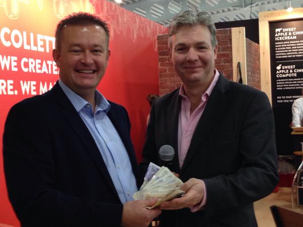 Ashley Bernhard @Norman_Collett helped raise over £500 for CAMARA Charity. <a href="/Nationalfruit/">Nationalfruitshow 2024</a> show today #armadillo